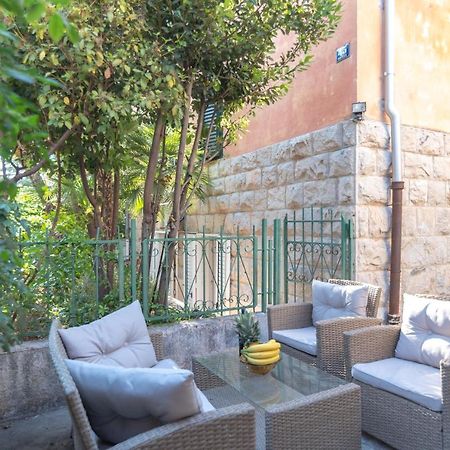 Palm Garden Apartment In Center With Big Terrace Split Exterior photo